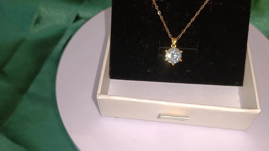 Solid 18Ct Gold+1ct Lab-Created Pendent Diamond Fine and Luxurious