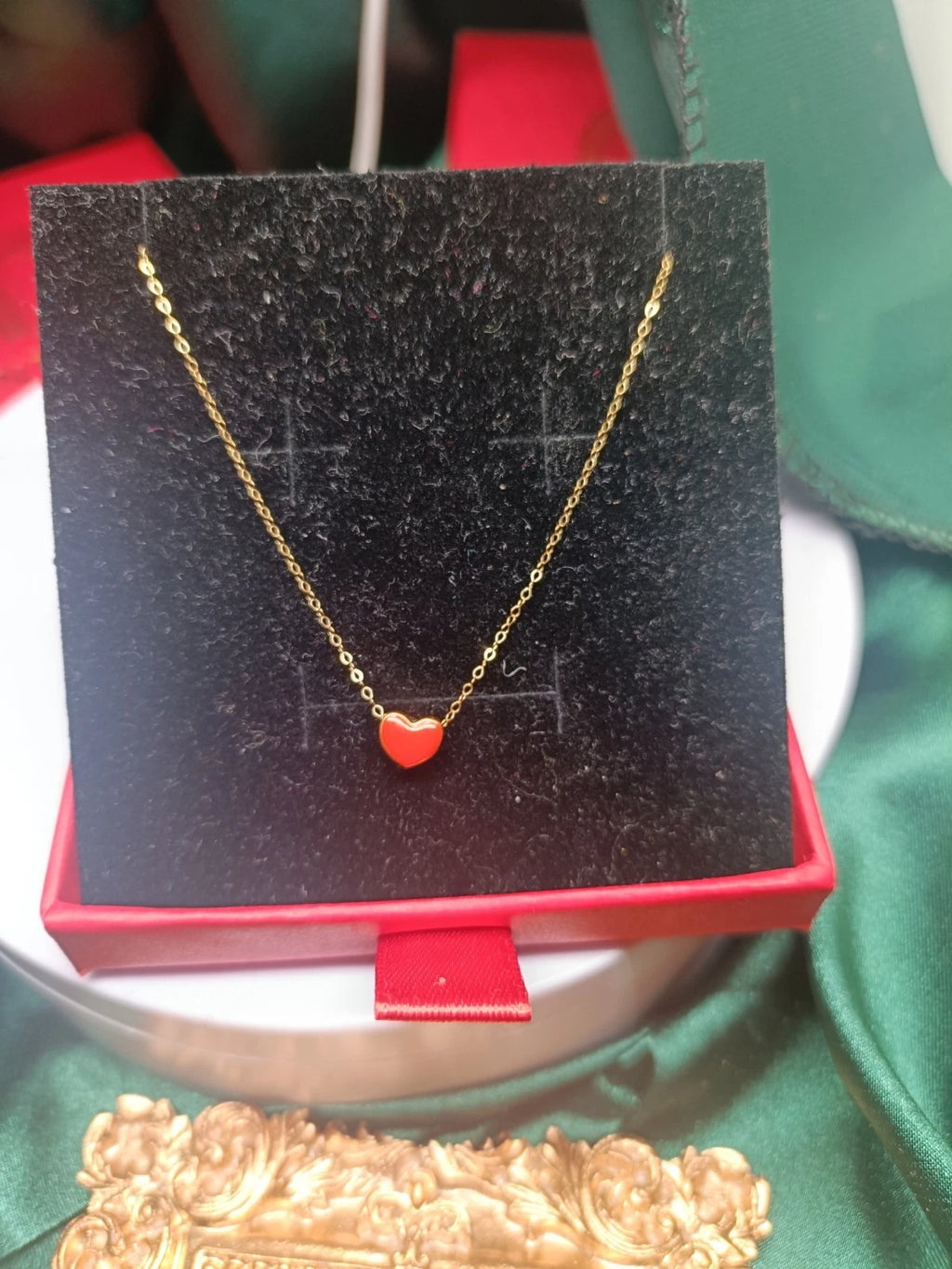 18ct Solid Gold Necklace + 24ct Solid Gold Heart Pendant Cute And Elegant