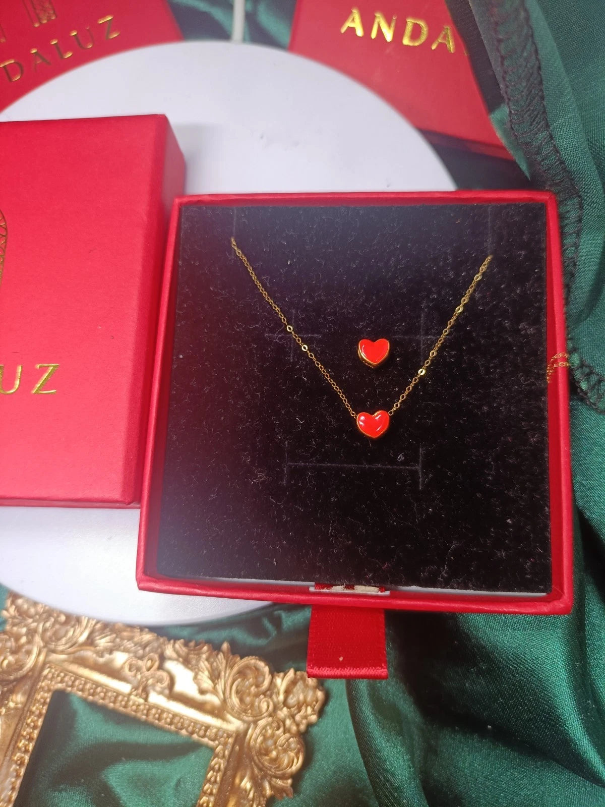 18ct Solid Gold Necklace + 24ct Solid Gold Heart Pendant Cute And Elegant